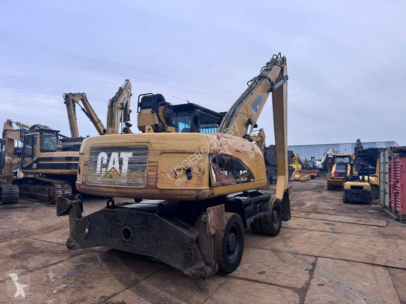 Kran Caterpillar M 322 D MH