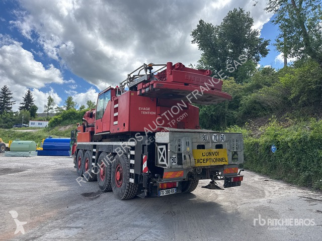 رافعة Liebherr 1090-4.1