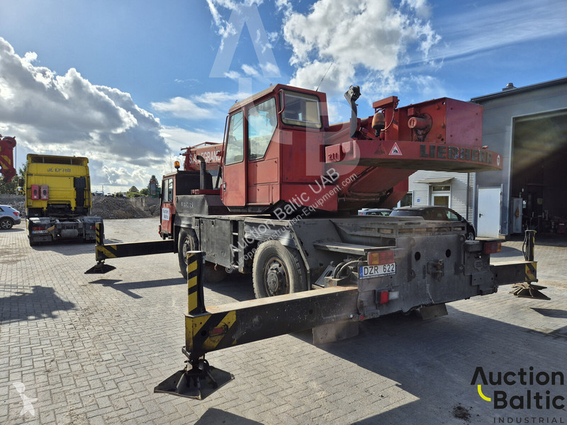 Macara Liebherr UTM 526