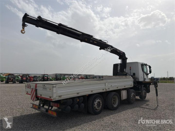 Grúa móvil Iveco