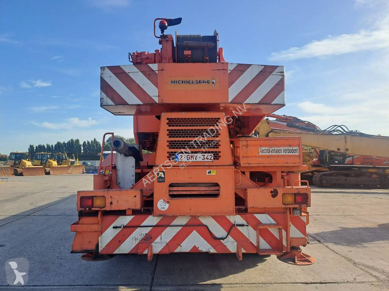 Grua Tadano (+ JIB 17m)
