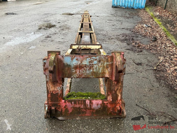 Кран вспомогательный