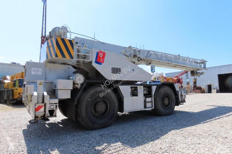 Kran Tadano TR300E