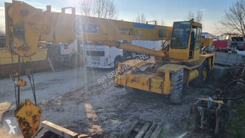 Grúa Coles Krane Husky 625 25 ton