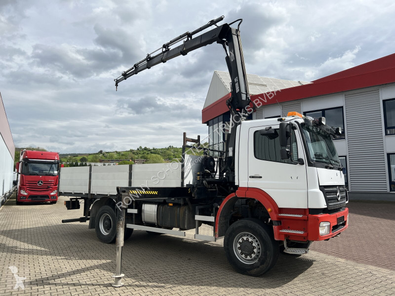 Camion Mercedes Axor 1828 A 4x4 Axor 1828 A 4x4...