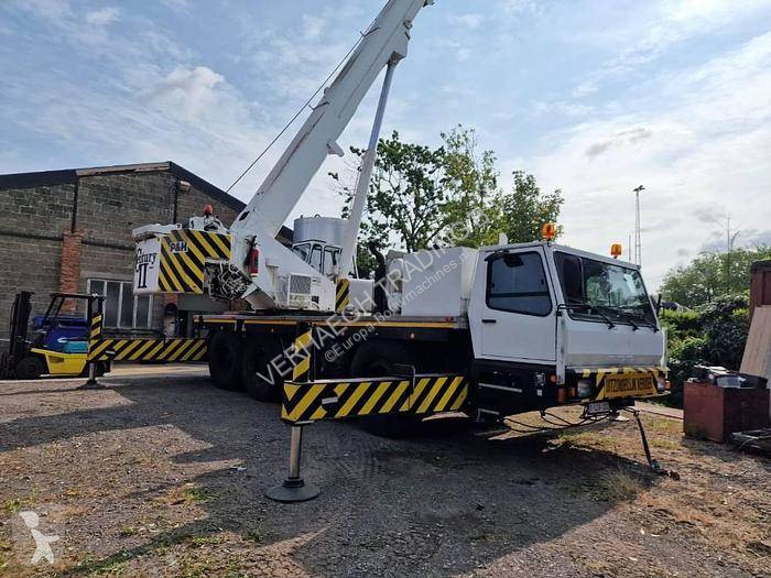 Kraan and all terrain cranes S60 Century 2