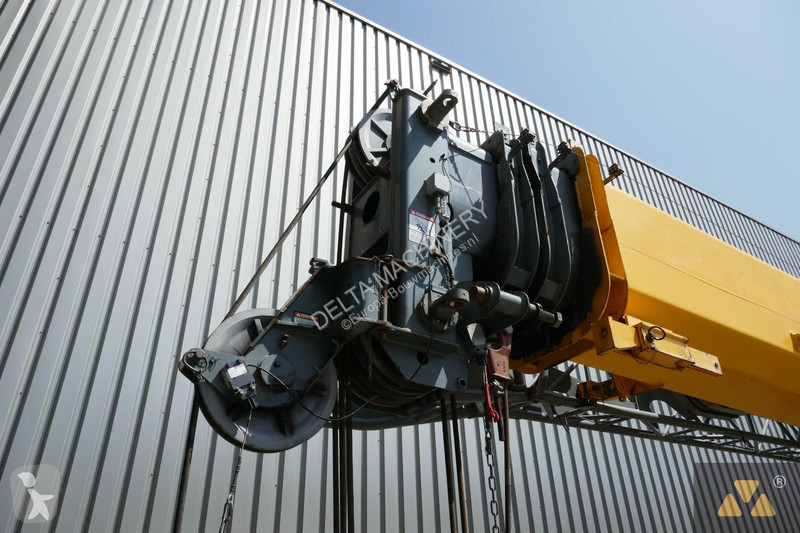 Grua Grove RT700E
