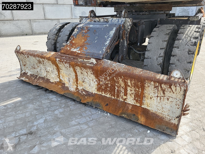 Graafmachine Volvo EW220 E