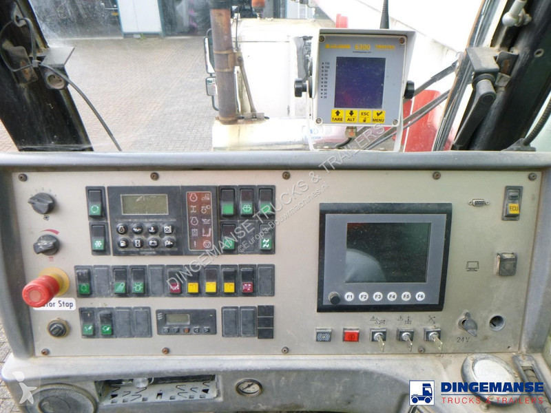 Kran Demag AC50-1 6X6 city crane 50t / 40m