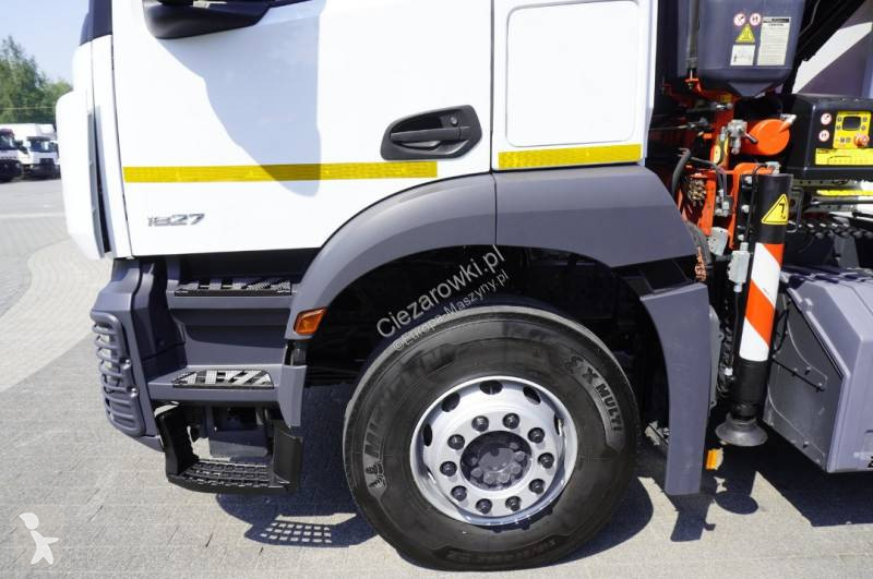 Jeřáb Mercedes Arocs 1827 4x2 / 70 tys km!!! /...