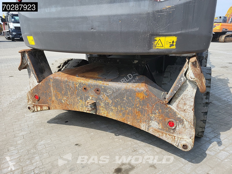 Graafmachine Volvo EW220 E