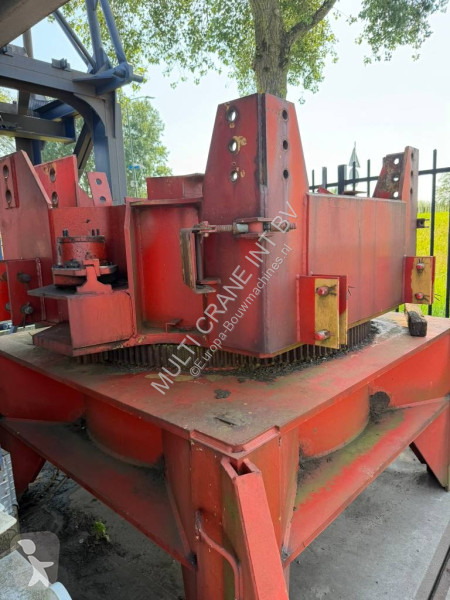 Кран Potain H 30-23 C