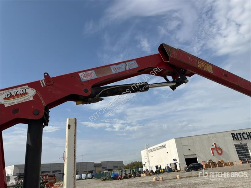 Dźwigi Isuzu 340K2 995 kg on Isuzu NPR77...