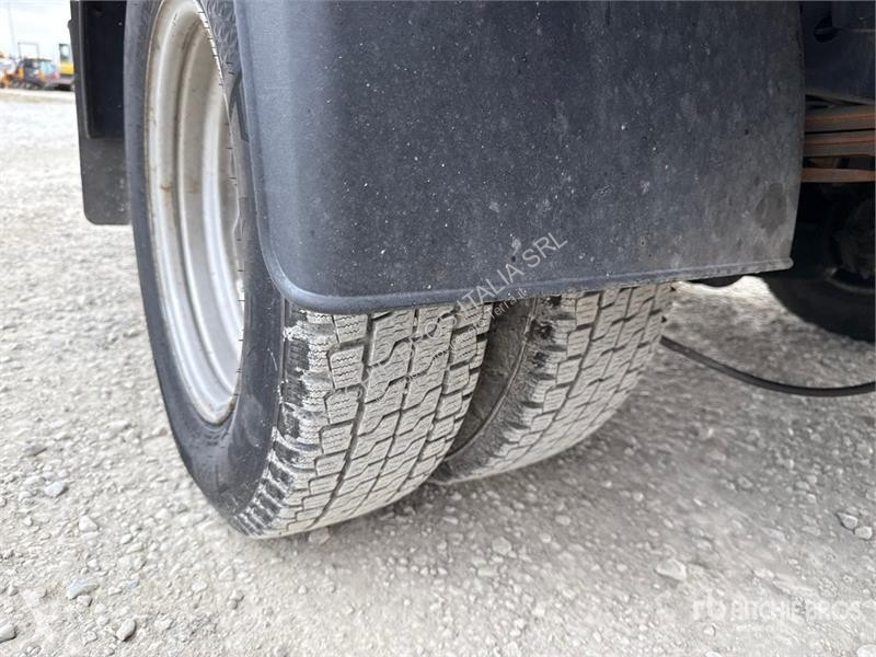Kran Iveco HC Industrie HC33A3 700 kg on  Iveco...