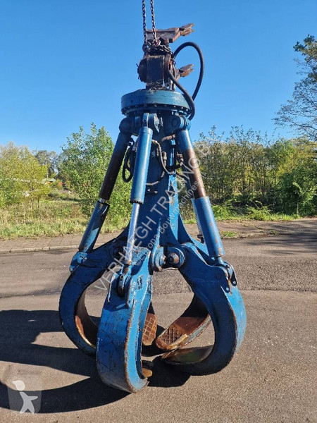 Grua Fuchs HML360