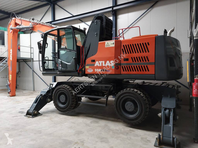 Lopatový nakládač Atlas 250 MH