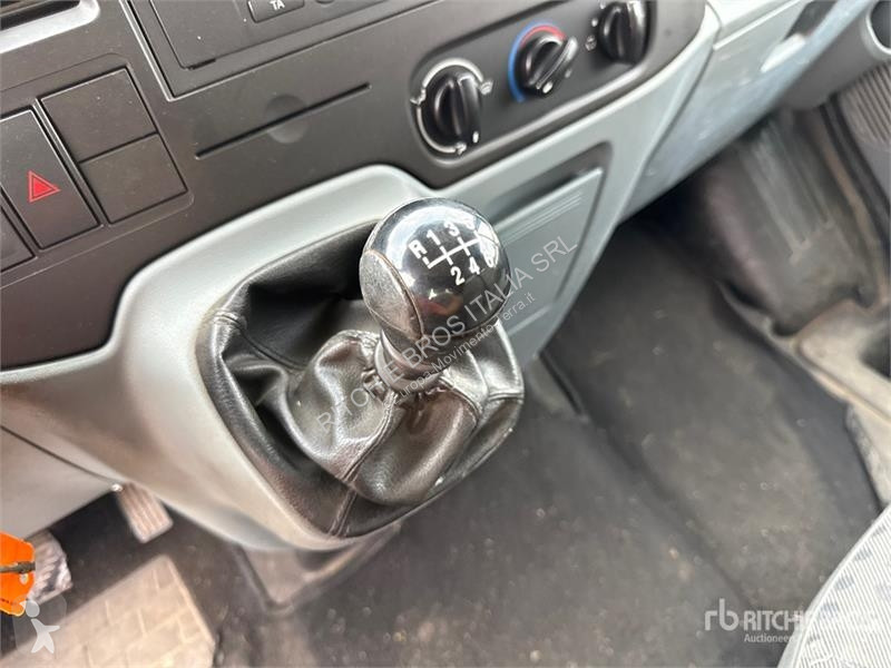 Kraan Ford Amco Veba V703 2S on Ford Transit...