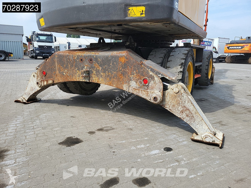 Graafmachine Volvo EW220 E