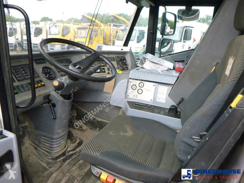 Kran Demag AC50-1 6X6 city crane 50t / 40m