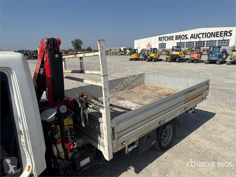 Grua Nissan Fassi F32.A 0.23 Active 1600 kg on...