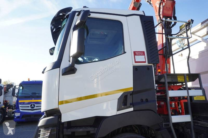 Grúa Renault C380 E6 6×4 / HDS Fassi F135 2700...