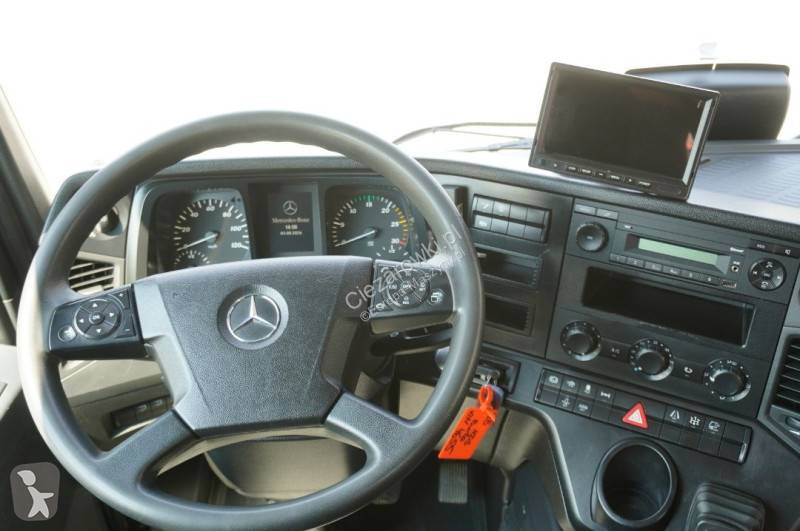 Jeřáb Mercedes Arocs 1827 4x2 / 70 tys km!!! /...