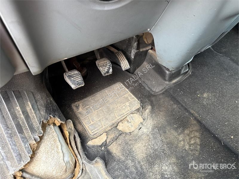 Kraan Ford Amco Veba V703 2S on Ford Transit...