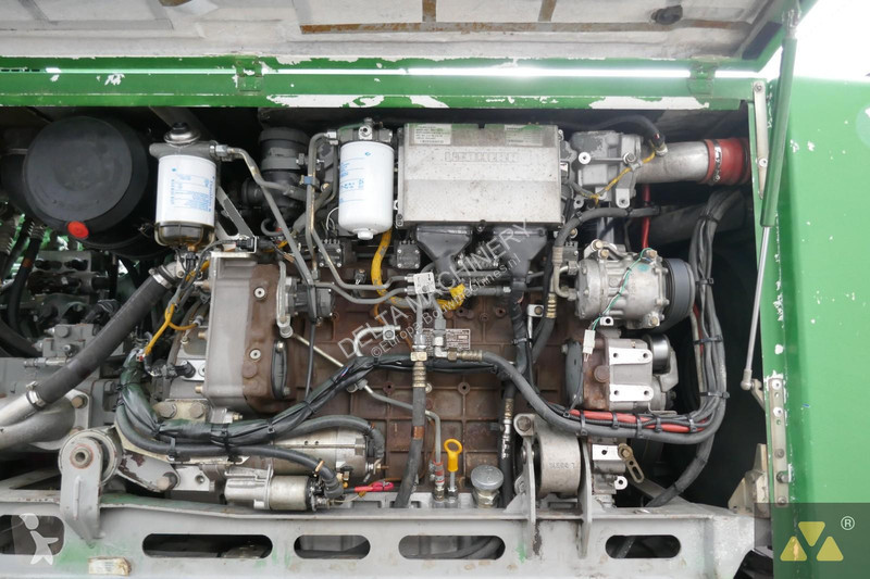 رافعة Liebherr 1100