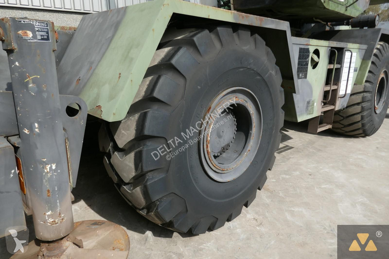 Žeriav Grove RT875 Ex-army