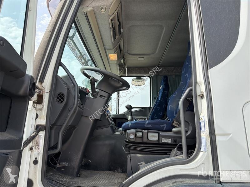 Кран Iveco Stralis 420