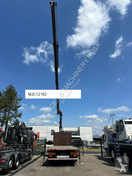 Camion Volvo FMX 330 8x4 TRIDEM + CRANE EFFER...