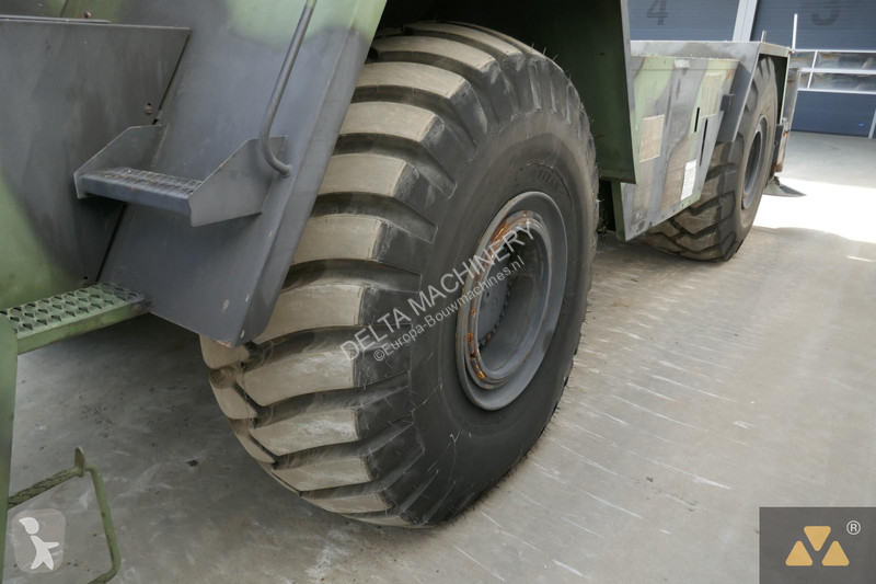 Žeriav Grove RT875 Ex-army