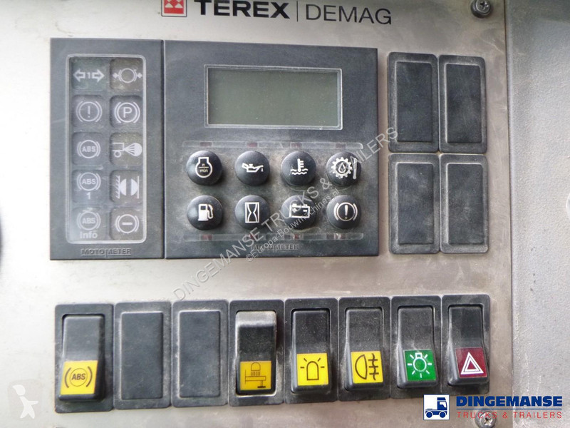 Kran Demag AC50-1 6X6 city crane 50t / 40m