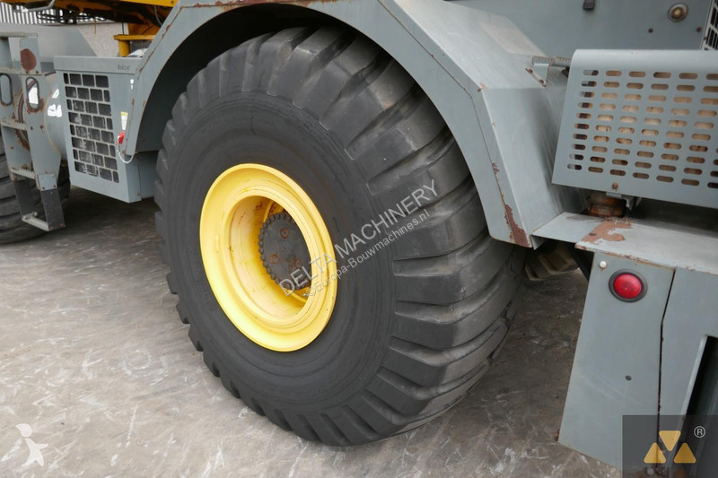 Kran Grove RT700E