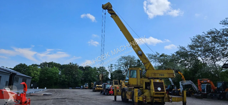 Grua Clark 720 all terrain crane