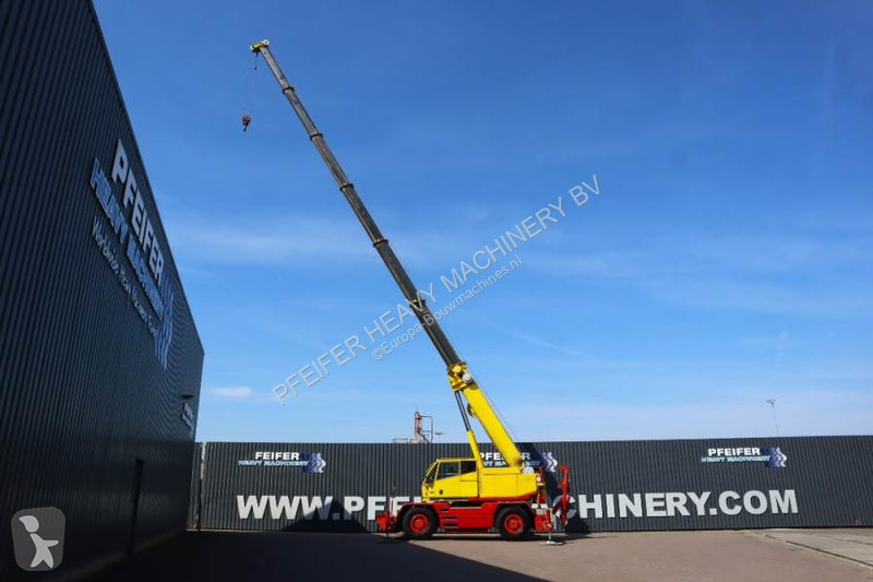 Grua  CT2 Diesel, 4x4x4 Drive, 30m Main Boom,...