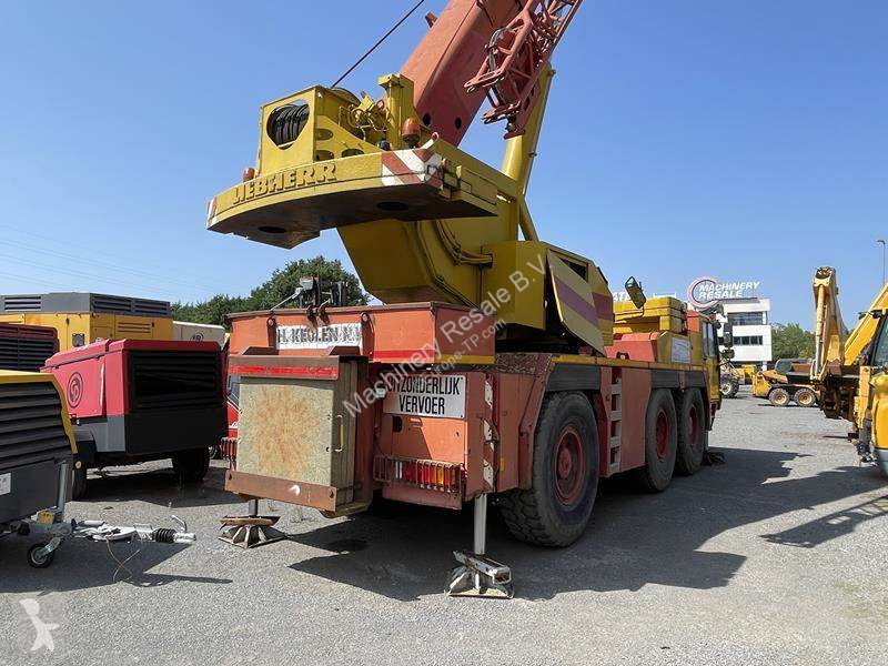 Macara Liebherr 1050 / 1