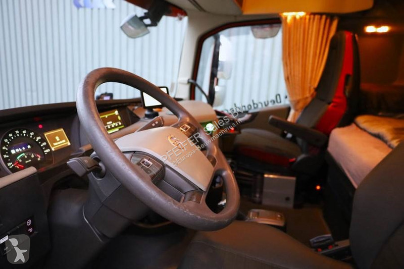 Kran Volvo With Cormach 135tm Crane Volvo 10x4...