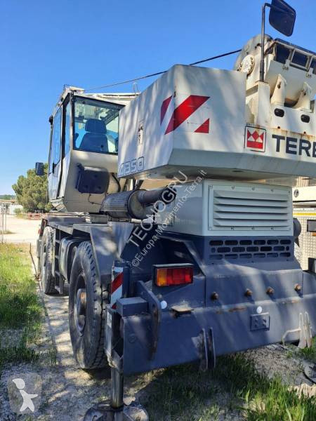 Macara Terex A350