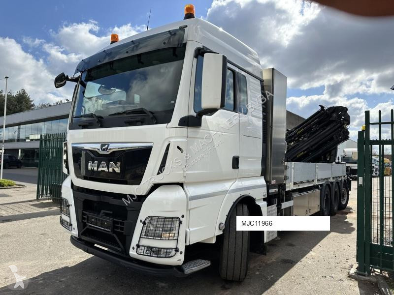 Kamion MAN TGX 35420 8x4-4 TRIDEM + CRANE...