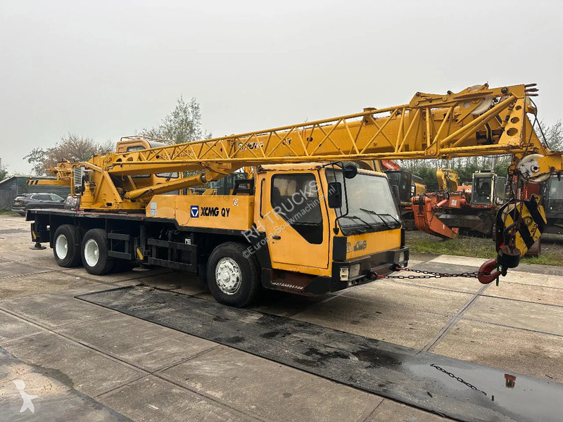 Grua XCMG 6X6 FULL STEEL