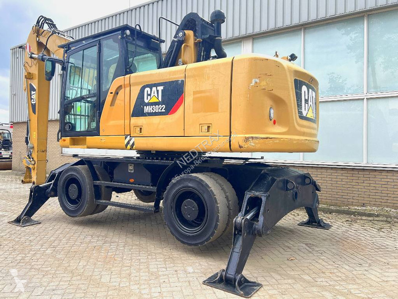 Kran Caterpillar MH3022  2015   CE
