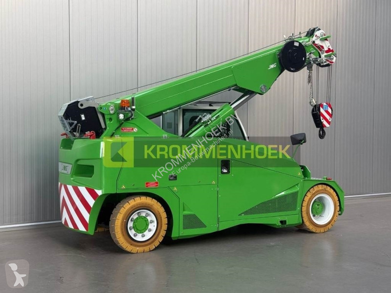 Grua JMG MC 100 HY Hybrid pick & carry crane