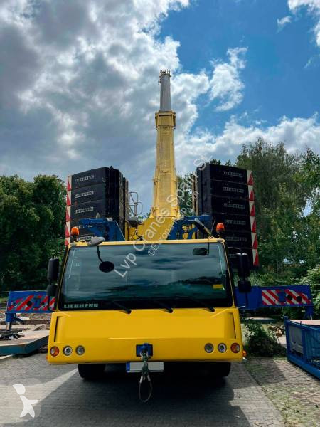 Grua Liebherr 1400-7.1