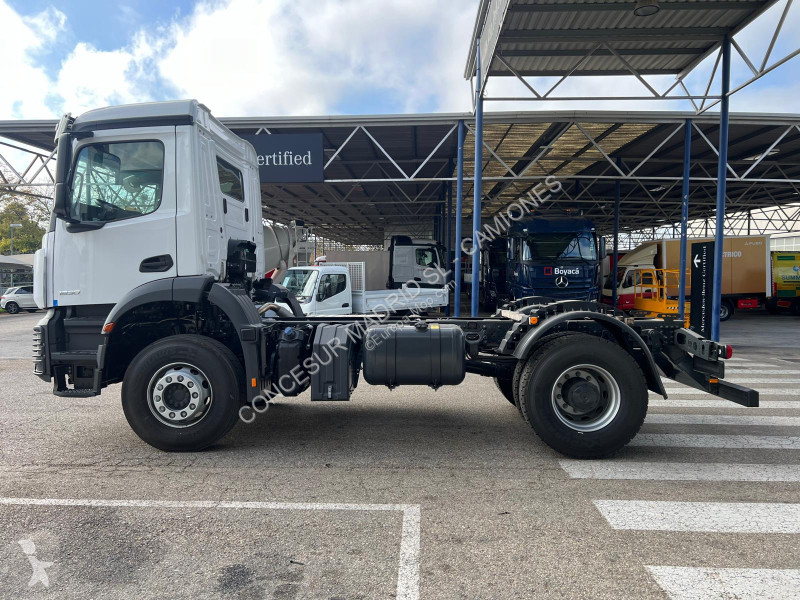 Traktor Mercedes  1830