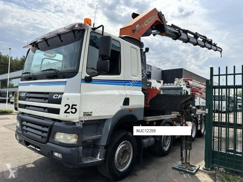Traktor DAF 85480 8x4 + CRANE PALFINGER PK90002...