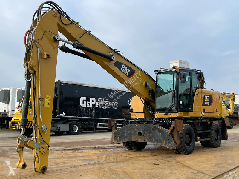 Jeřáb Caterpillar MH3024