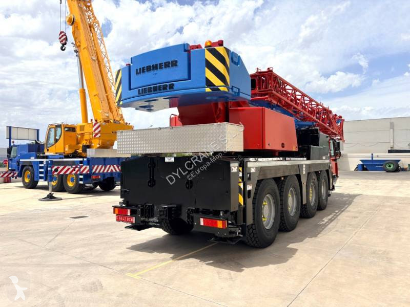 Grue Liebherr LTM 1070-4.2
