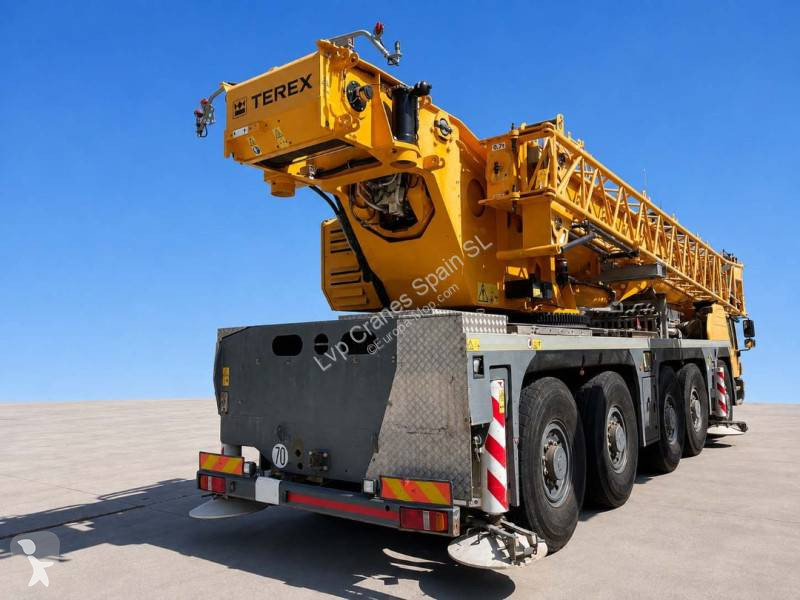 Grue Terex Explorer 5600