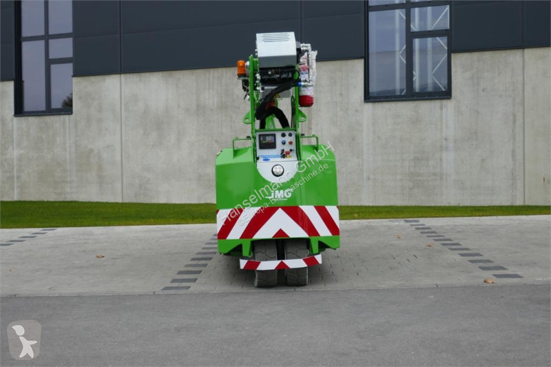JMG MC 32S crane